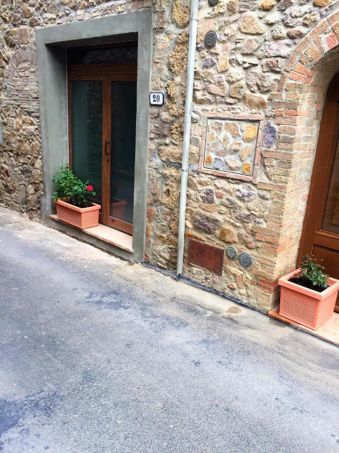 Casa Vacanza Vicolo Degli Orti Apartment Monticiano Bagian luar foto