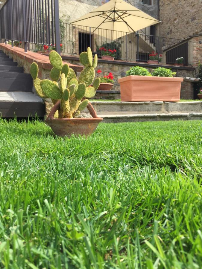 Casa Vacanza Vicolo Degli Orti Apartment Monticiano Bagian luar foto